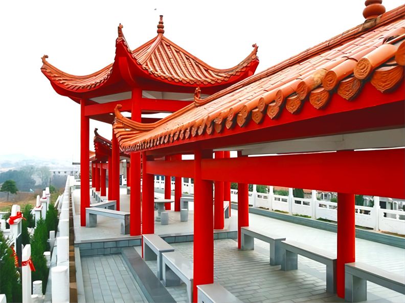 武汉流芳陵园双人墓地价格是多少？武汉流芳陵园有免费看墓专车吗？